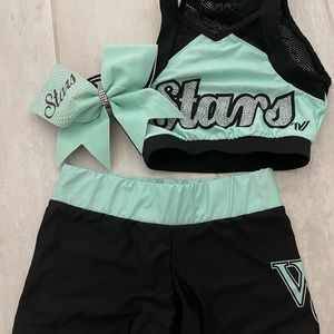 COPY - wcss mint outfit